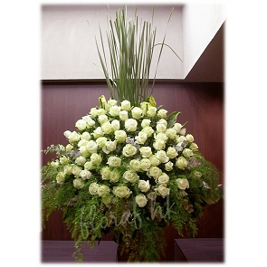 F38	Sympathy Flower Basket with Stand 